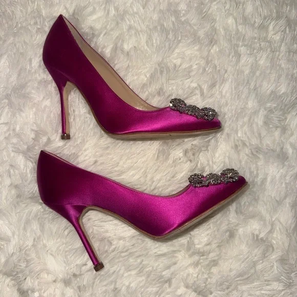 NEW MANOLO BLAHNIK Hangisi 90 crystal-embellished satin Purple pumps sz 35.5 - Picture 5 of 14